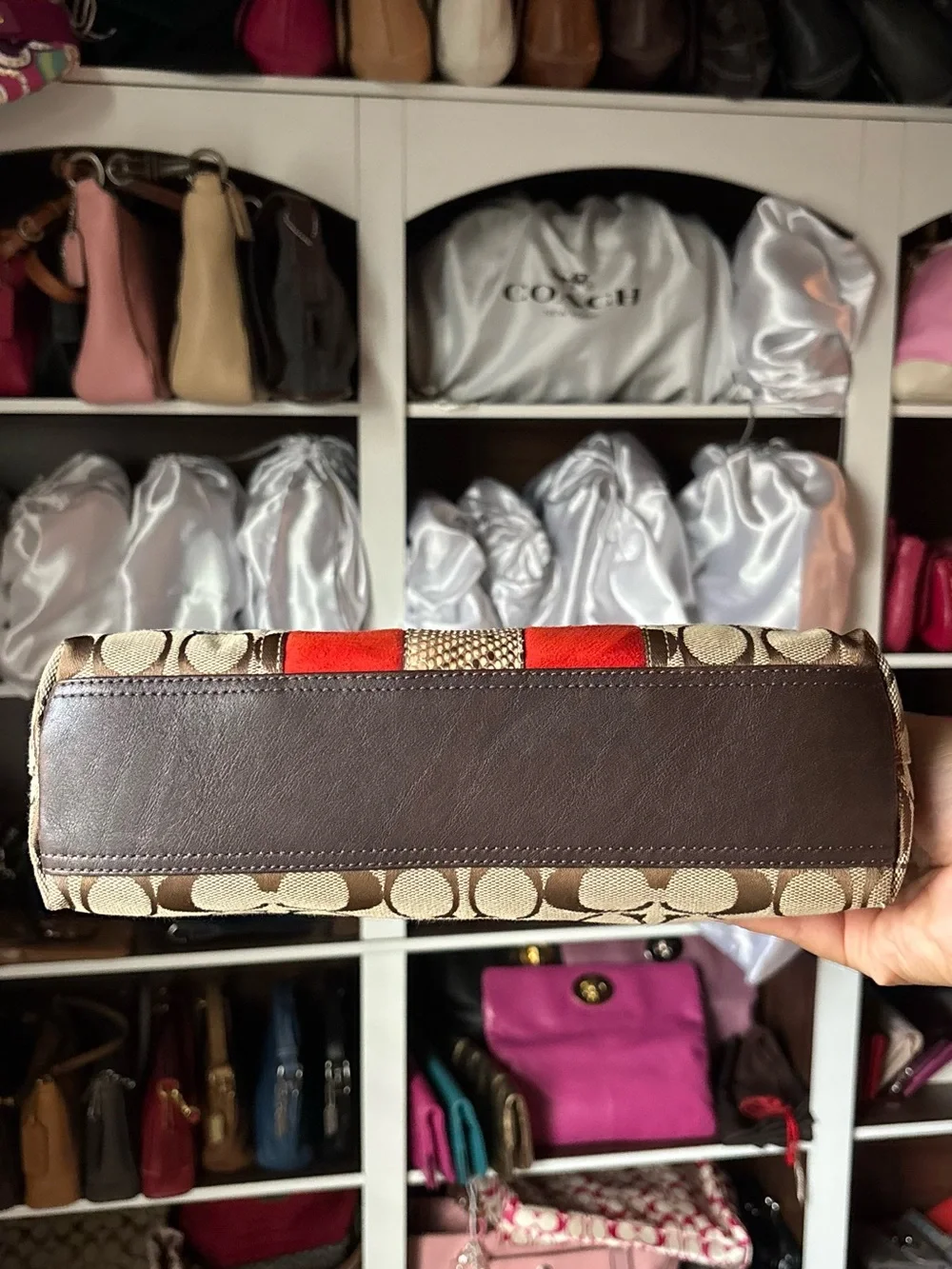 Coach jacquard adjustable
